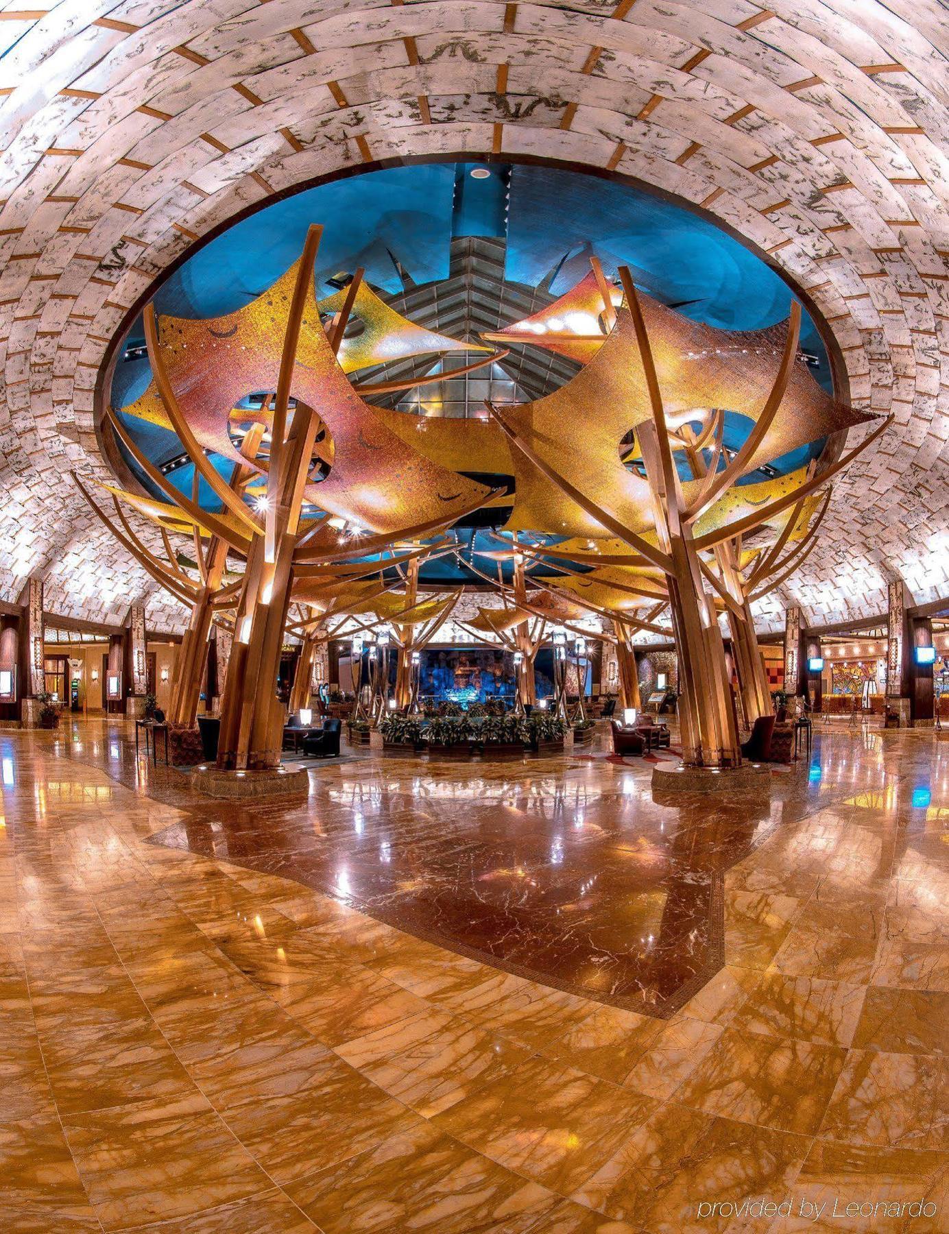 Mohegan Sun Hotel Uncasville Bagian luar foto