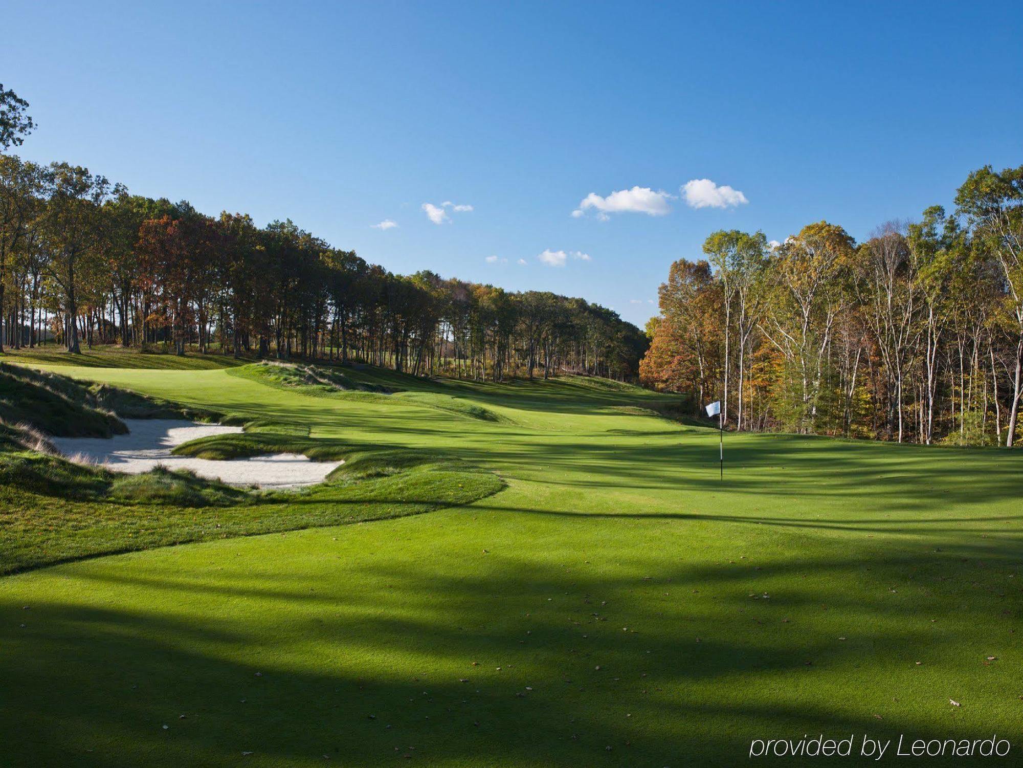 Mohegan Sun Hotel Uncasville Bagian luar foto